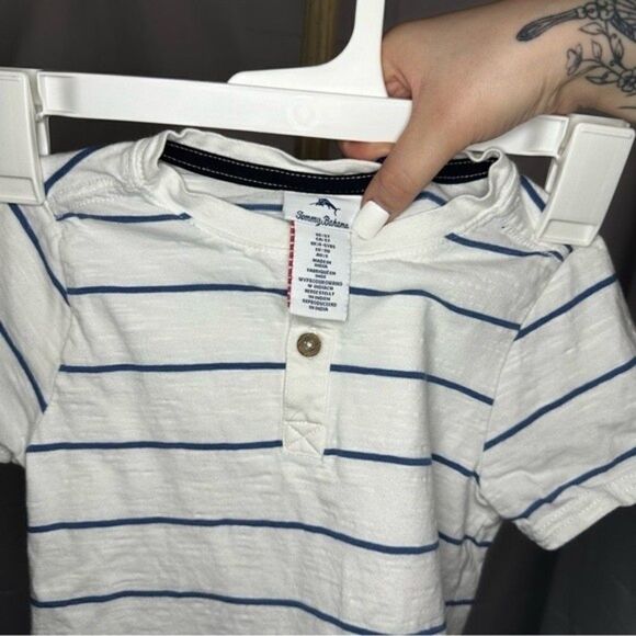Tommy Bahama Kids T Shirt - Size 5T, White Stripes - Picture 3 of 4
